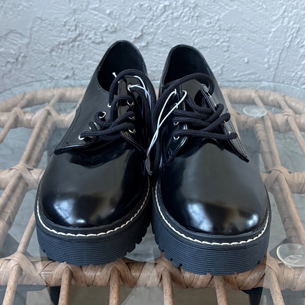 Womens Platform Oxford Shoes Black Lace Up Lug Sole Chunky New Look - Picture 2 of 6